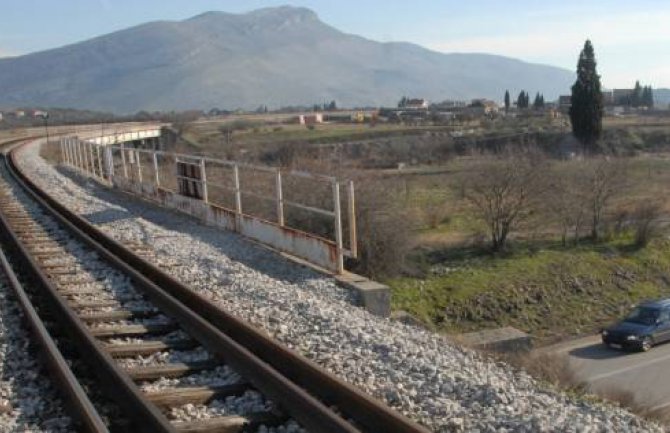 Podgorica: Dječak teško povrijeđen u strujnom udaru na Željezničkoj stanici