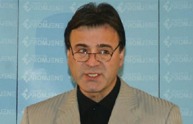 Đukanović odlučuje ko će popuniti mjesta nakon što ode kadar URA