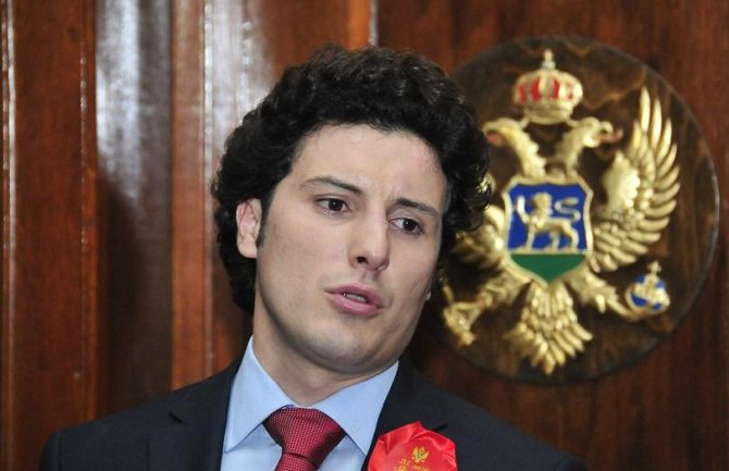 Abazović: Navijam da CG dobije građanski blok