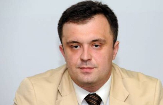 Vujović: Postupak Starovlah-Knežević budi sumnju