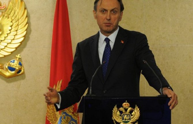 SDP do kraja nedjelje odlučuje da li će sa DPS-om ili opozicijom