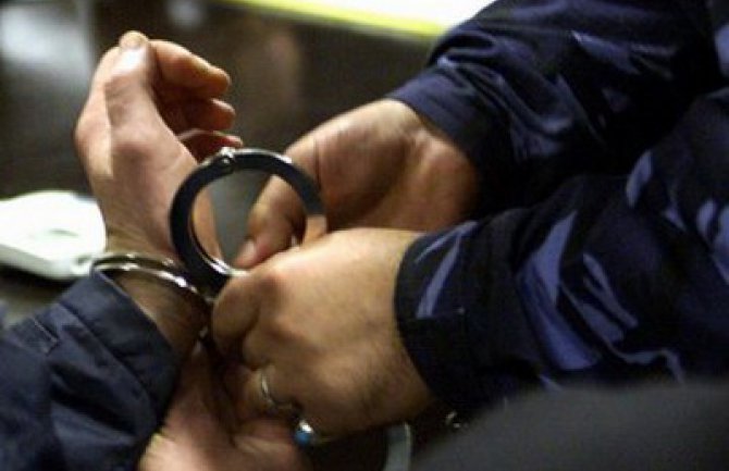 Zaplijenjeno više od sedam kilograma narkotika i uhapšeno 18 osoba