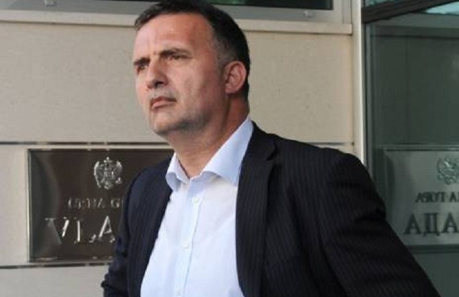 Milić sjutra raspušta hercegnovski SNP