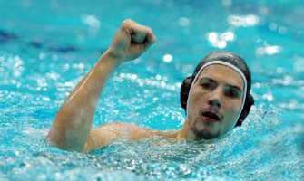 Vaterpolisti Mađarske prvi finalisti