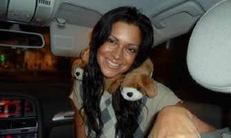 Vjerila se Dunja Ilić: Ovoga puta pokazala vjerenika! (FOTO)