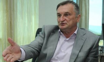 Radulović: Vučelić Podgoricu vodi nezakonito