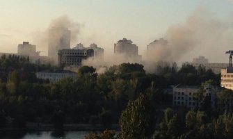 Granatiranje i artiljerijska paljba u i oko Donjecka