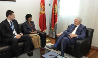 Crna Gora primjer u regionu u rješavanju statusa izbjeglica