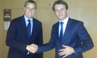 Važna aktivna uloga Francuske  u procesu integracija CG