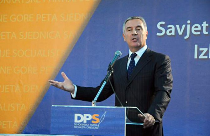 Đukanović nosilac izborne liste, Marković drugi