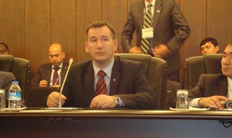 Omogućiti glasanje dijaspori