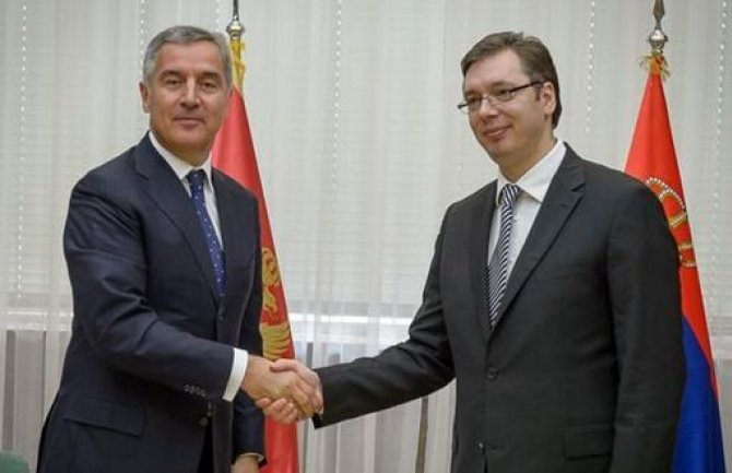 Sastankom Vučića i Đukanovića počeo Treći samit šefova vlada u Beogradu