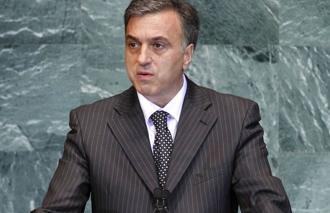 Opozicija od Vujanovića traži mjesto mandatara?