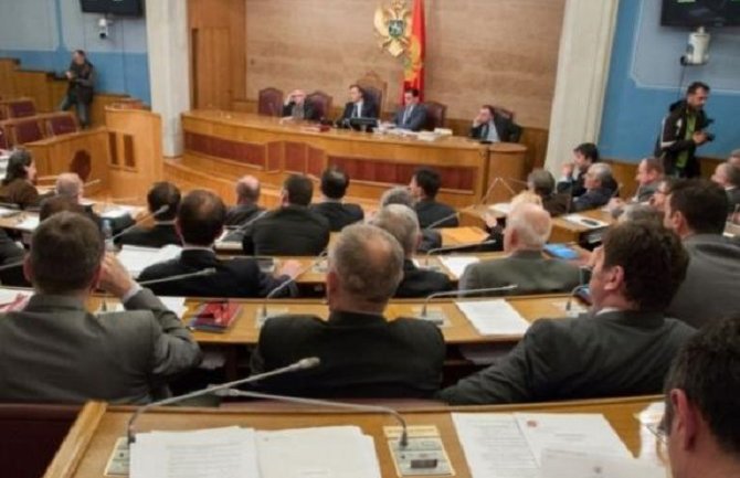 Nema vraćanja krivičnih djela uvrede i klevete