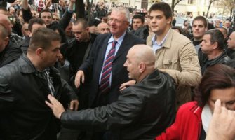 Šešelja ponovo saslušati oko ubistva Đinđića
