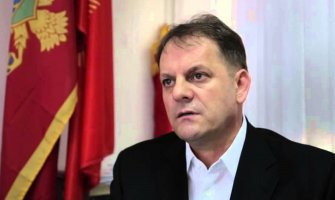 U svakoj demokratskoj državi gradonačelnici imaju pravo da biraju saradnike