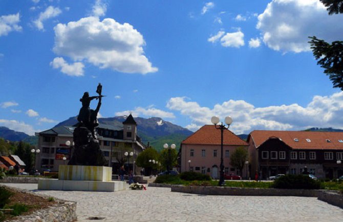 Kolašinci pokušali da opljačkaju turiste iz Francuske