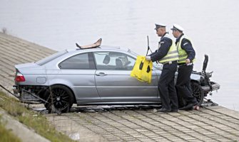 Vozač koji je upravljao autom smrti, pokušao da se ubije