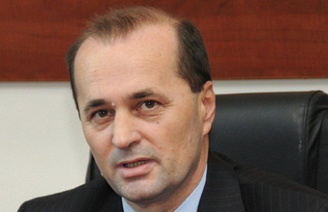  Numanović: Ljekari da ličnim primjerom demonstriraju poštovanje mjera