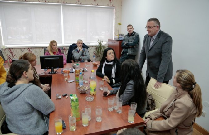 Savjet mladih DPS Herceg Novi organizovao radionicu o preduzetništvu