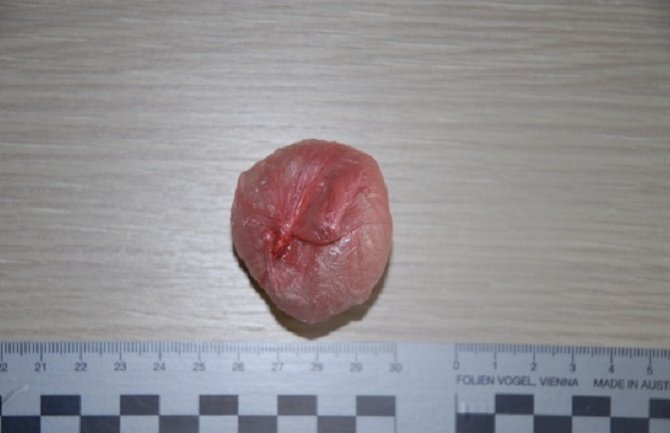 Zaplijenjeno 55 gr heroina, uhapšene dvije osobe