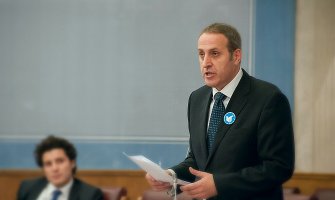 Popović: Zaustaviti divljanje vozača skutera Bokokotorskim zalivom
