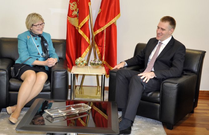 Veoma dobri i sadržajni odnosi Crne Gore i SAD  