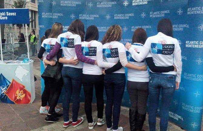 Crna Gora se ove godine nada pozivu za članstvo