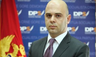 Koje „nove snage“ pominje Bojović u opoziciji?