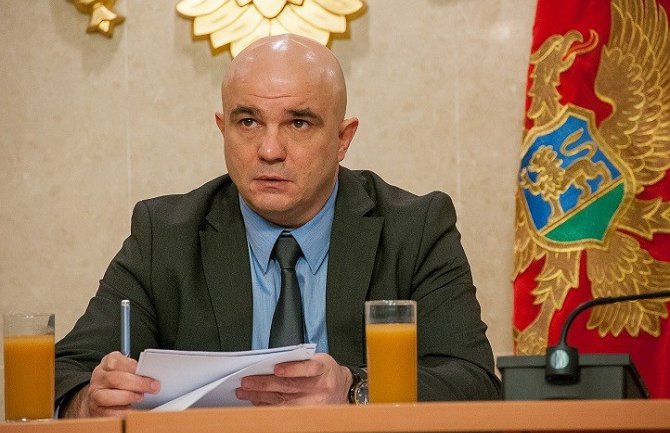 Osnovana Radnička partija