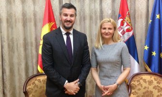  Saradnjom do članstva u EU