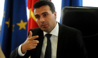 Zaev poručio Makedoncima: Novo ime države ili izolacija