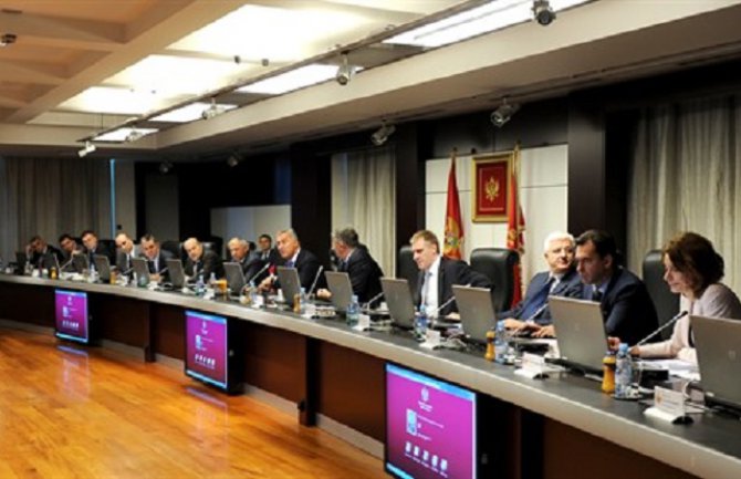 Evropska očekivanja na liniji Vladinih projekcija