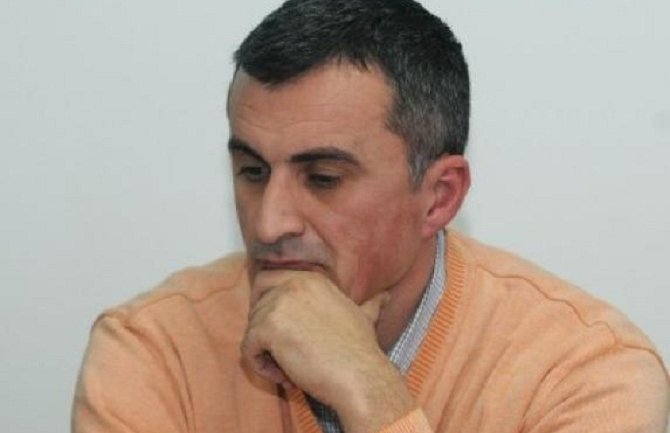  Opozicija da iskoristi dešavanja u vladajućoj koaliciji