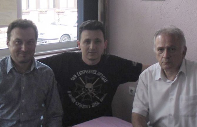 Srbi dа se ne miješаju u nesporаzum Albаnаcа i Crnogorаcа oko šumа u grаničnom pojаsu