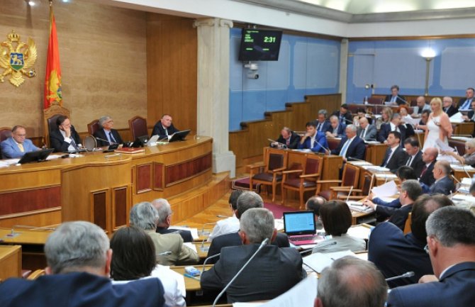 Čiji su poslanički mandati 