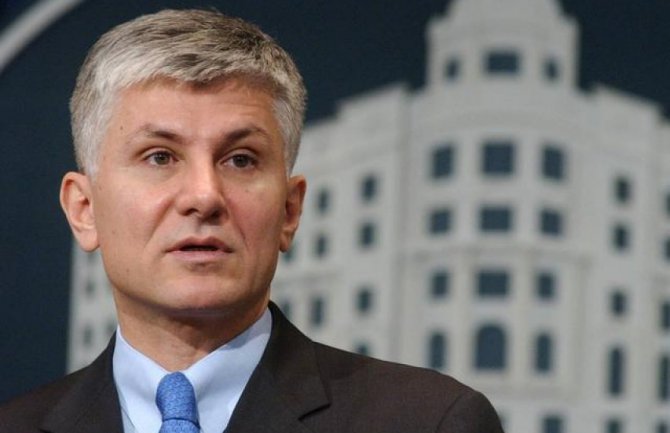 Na današnji dan rođen je Zoran Đinđić