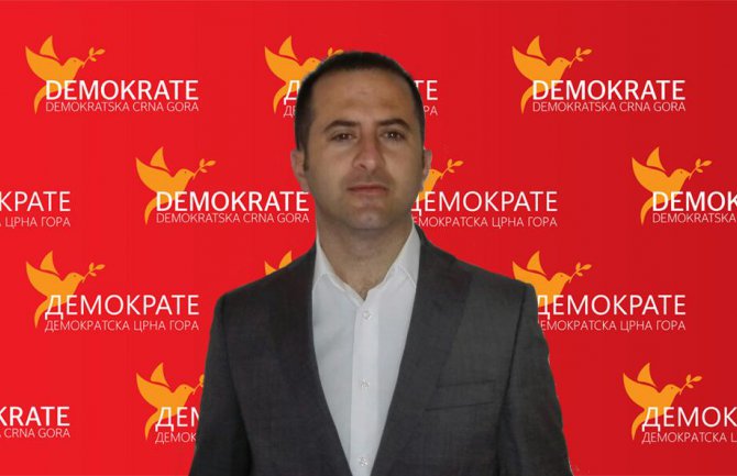 Mora se mijenjati sistem u kojem za jedne ima sve, a za druge ništa