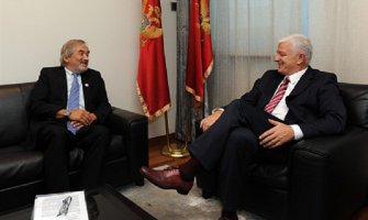 Marković i Gasparič: Poziv u NATO realan do kraja godine