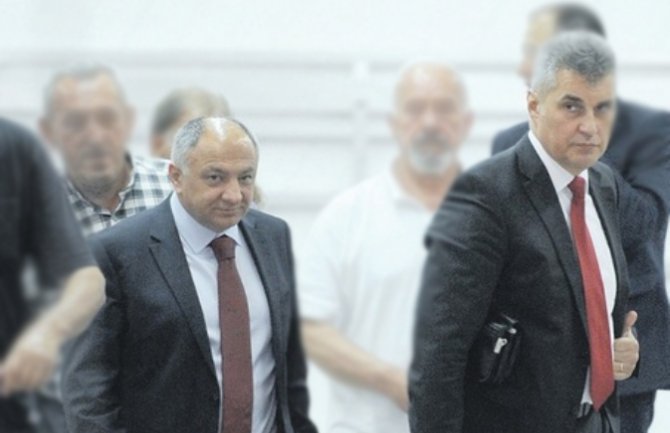 Đukanović želi stabilnu Vladu, Brajović i Lazović ostaju