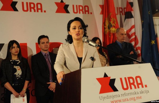 URA će se boriti da se prosvjetnom pozivu vrati čast i dostojanstvo