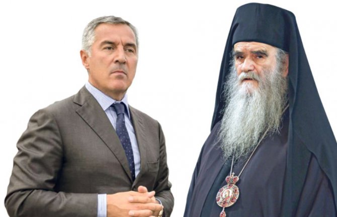 Amfilohije sa Đukanovićem da razgovara o zakonu