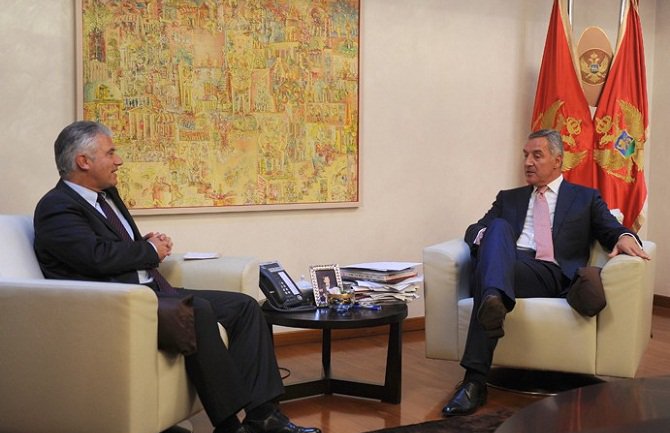 Crna Gora do kraja godine dobija poziv za članstvo u NATO