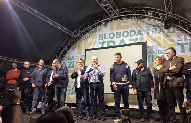 Mandić: Nastavak protesta i u 15 crnogorskih opština