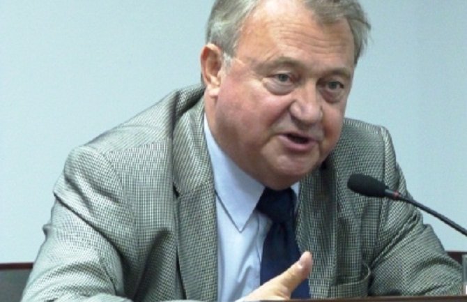 Sve činjenice idu u prilog da CG početkom decembra dobije poziv  u NATO