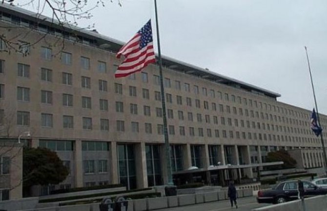 CG slobodna da odlučuje i traži članstvo u NATO, ako ga želi