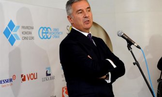 Đukanović ima „vjeru“ u svoju politiku i spreman je da se bori za nju