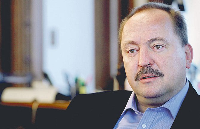 Nemet: Uoči poziva, protivnici NATO-a izbijaju u prvi plan