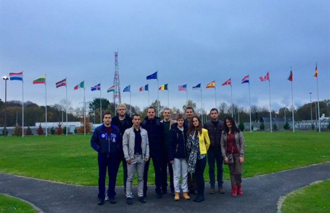 Studijska posjeta Briselu za nagrađene na takmičenjima o NATO-u