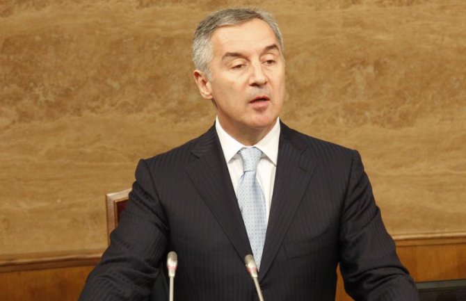 Đukanović neće biti poslanik